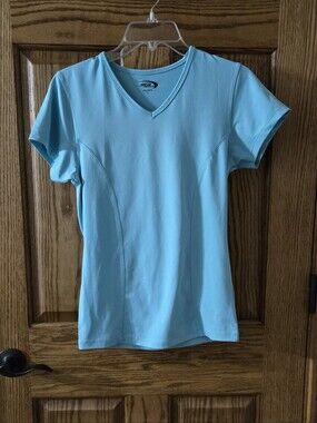 MT Women's V-Neck Short Sleeve Tee in Aqua